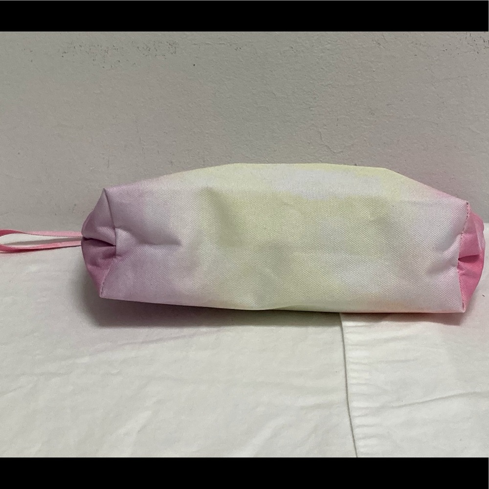 Poolside Water Resistant Pouch - Picture 6 of 11